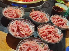 -王婆乔鲜鱼自助火锅(蜀汉路店)