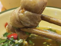 -拈签一笑黄牛肉辣卤串串
