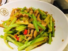 -臻湘·精致湖南菜·零预制