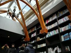 -钟书阁(松江泰晤士小镇店)