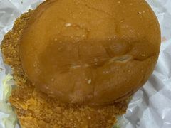 -麦当劳(中二横路店)