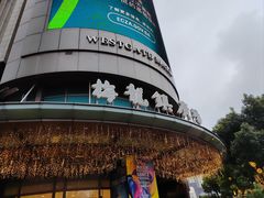 -梅龙镇广场