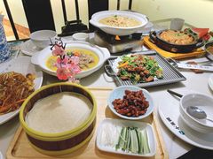 -小菜园新徽菜(镇江丹阳吾悦店)