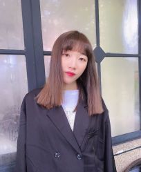 -苑苑发型设计