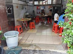 -海口滨海新村143号海南老字号炒菜店