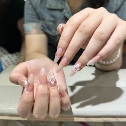 -晨·艺美甲美睫