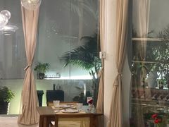 -Mark&Mars Restaurant