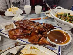 宜良烤鸭-蔼若春.传承三十年云南菜(金碧公园店)