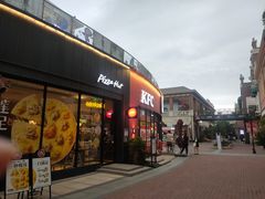 -王府井奥莱临潼小镇(临潼店)