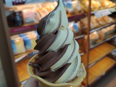 -全家便利店(东直门店)