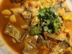 -魏铭鱼头捞饭(晋阳路店)