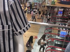 -优衣库(深圳万象天地旗舰店)