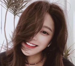 -发源地HAIR SALON