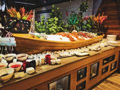 自助取餐区-OPEN開全日自助餐厅·牛肉火锅·海鲜(佛山希尔顿酒店)