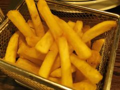 -食间牛排(重庆路万达店)