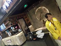 -呷哺呷哺 小火锅 (浦东新欧尚超市店)