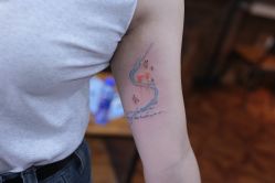 -雲艺刺青·洗纹身