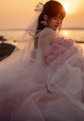 -雪中彩影婚纱摄影·微光艺术中心