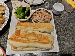 虾酱卷子-渔民船说·北塘海鲜·天津菜·海肠捞饭(北塘古镇店)