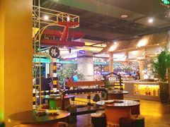 大堂-河坝烧烤串城(金达莱店)