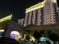 -江门新会碧桂园凤悦凤凰酒店(万达广场店)