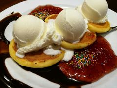 -Pancakes on the rocks(Darling Harbour)
