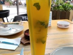 -MARU玛露音乐餐厅(大学路店)