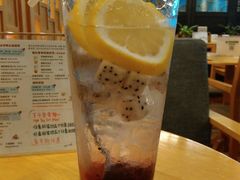 -猫的天空之城概念书店(杭州南宋御街店)