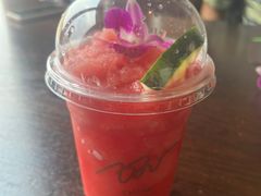 -Chom Cafe and Restaurant