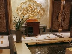 -顺峰海鲜酒楼(省府店)