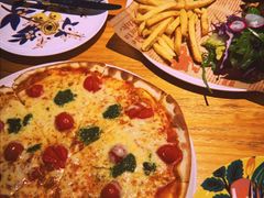 -JINNS锦时 steak&pizza(浸信会礼拜堂旧址店)