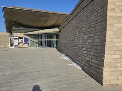 -敦煌石窟文物保护研究陈列中心