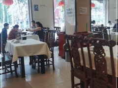 大堂-鑫巴蜀小镇 · 水煮鱼专研店(玉桥店)