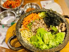 石锅拌饭-姜虎东白丁韩国烤肉(吉利大厦店)