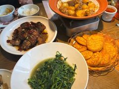 -黄泥岗·地道湖北菜(奥特莱斯店)