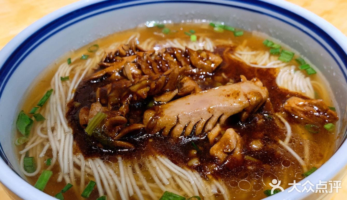 跟随PROFESSOR的脚步👣品尝上海地道苏式面馆