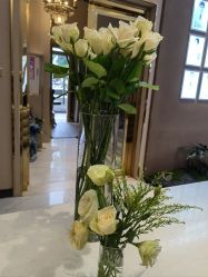 -斐研美医疗美容·眼周抗衰中心