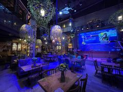 -临界音乐酒馆·小龙虾·江湖菜(华熙LIVE·鱼洞店)