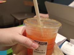 全橙胡闹冰摇茶-星巴克(厦门万象城4F店)