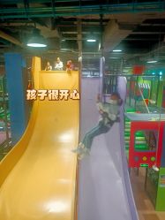 -欧酷世界动力星球(王府井奥莱UP TOWN店)