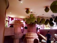 -水桶王国主题餐厅·聚会·生日派对·亲子活动·家庭套餐(亚龙湾希尔顿店)