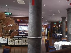 -八府香鸭·啫啫煲(华山路店)