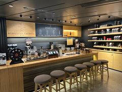 -星巴克臻选(国贸商城首店)