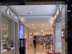 -亨吉利世界名表中心(汇金百货店)