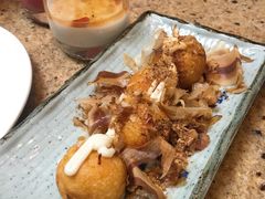 章鱼小丸子-松山湖凯悦酒店·Café自助餐厅·周末火舞秀表演