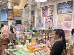 -猫的天空之城概念书店(杭州南宋御街店)