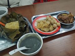 -万家乐小小饮食店