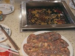 -二荆条·蜀鲜汇城市森林火锅