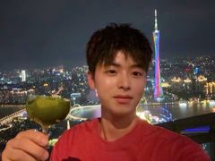 -广州柏悦酒店·悦吧·顶楼露天酒吧