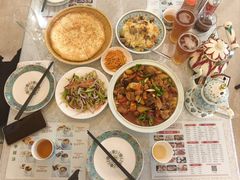 -汗腾格里·风味餐厅(新疆驻京办店)